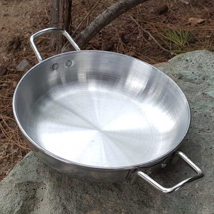 ماهیتابه آشپزی در طبیعت sd17